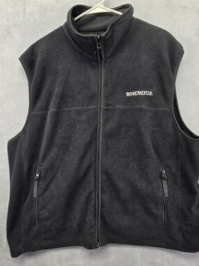 Winchester Men's Black Fleece Vest - Zip Front